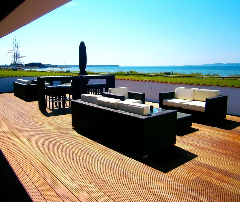 Langhoff & Juul Boutique Hotel Og Restaurant Ebeltoft Ngoại thất bức ảnh